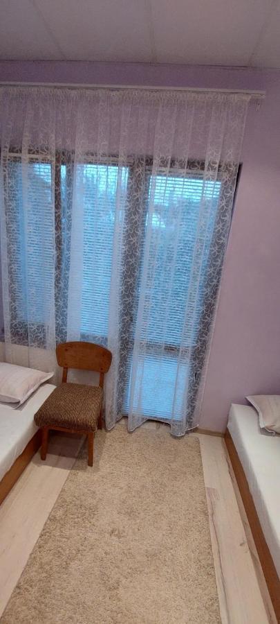 Guest House Kukera Pavel Banya Exterior photo