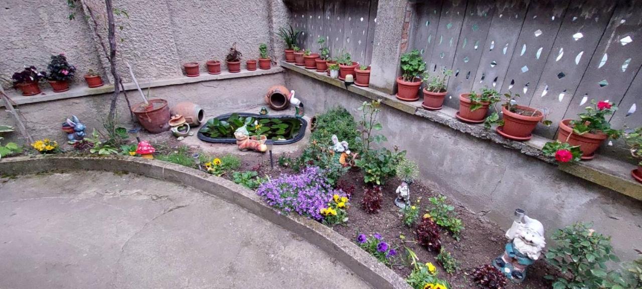 Guest House Kukera Pavel Banya Exterior photo
