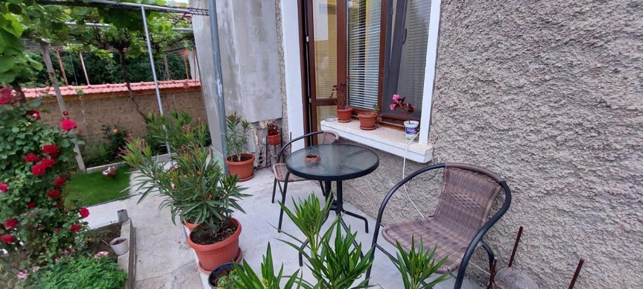 Guest House Kukera Pavel Banya Exterior photo