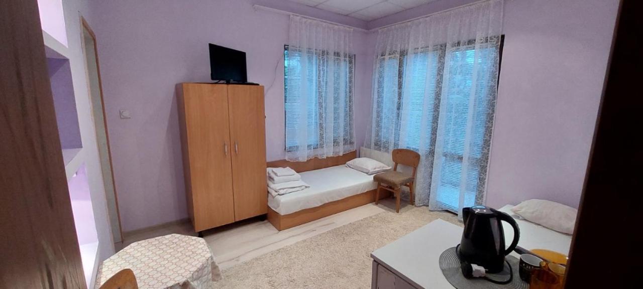Guest House Kukera Pavel Banya Exterior photo